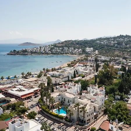 Corner Boutique 3* 바이즈