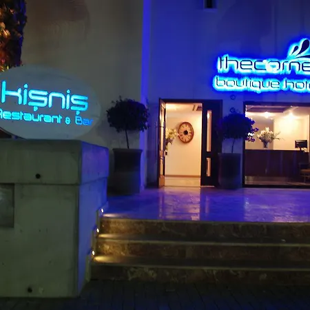 Corner Boutique Hotel 3*