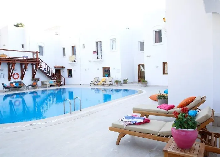 Hotel Corner Boutique 3*