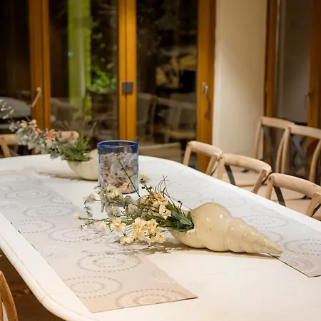 Corner Boutique Hotel 3*